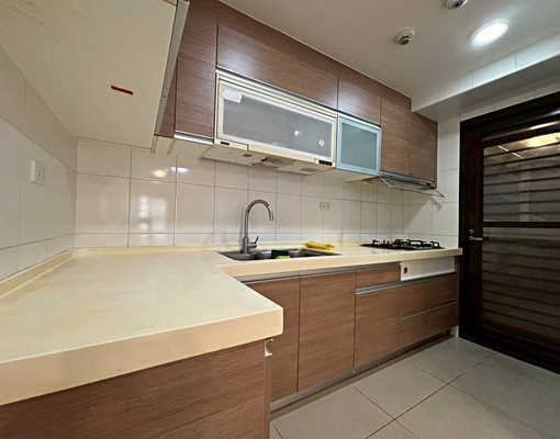 【A9遠雄U未來】家樂福商圈〃可租補大三房車 - Image 7