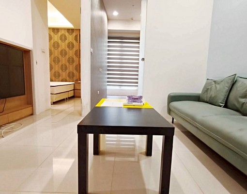 鑫典小林@租金含車管!皇翔御花園精緻景觀屋+坡道平面車 - Image 2