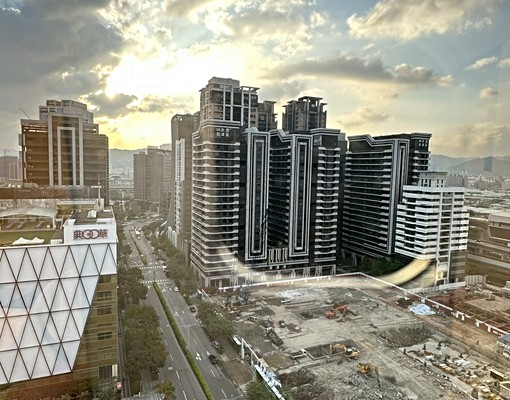 🗿MRT副都心｜大空間正２房｜家具家電全配｜拎包入住 - Image 11