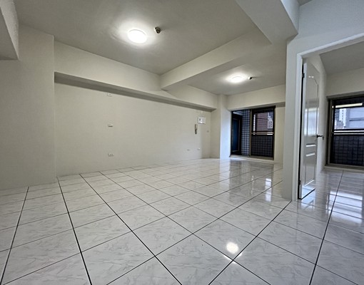 至善國中電梯大三房全新整理精裝戶三陽台含車管 - Image 2