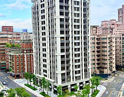 獨家全新交屋全高樓景觀戶全天候管理米蘭花園大三房+B2大坡車 - Image 2