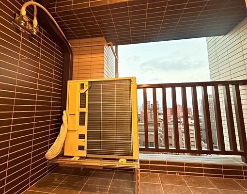 獨家!!全新交屋全新裝潢全天候管理米蘭花園大三房+坡車 - Image 11