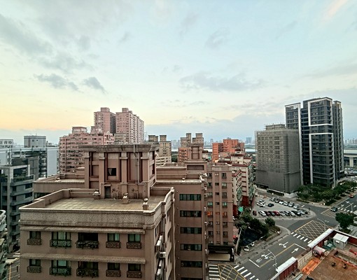 獨家!!全新交屋全新裝潢全天候管理米蘭花園大三房+坡車 - Image 12