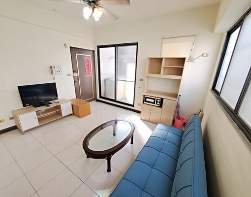 中正公園🍎中國醫.永興商圈✅一層一戶✅有管理員.子母車 - Image 2