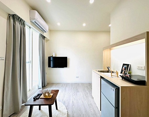 免仲介費可租補近竹科超美屋況精緻一房一廳獨立陽台套房 - Image 5