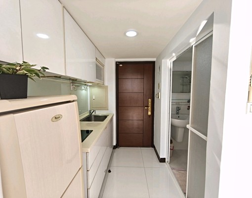 雙捷運優質管理景觀101採光落地窗樓中樓陽台全新沙發新洗衣機 - Image 9