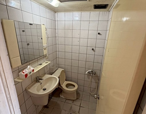 嘉暘台中/免仲/可補助/台水電/機車位/現況出租 - Image 12