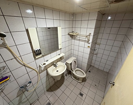 嘉暘台中/免仲/可補助/台水電/機車位/現況出租 - Image 13