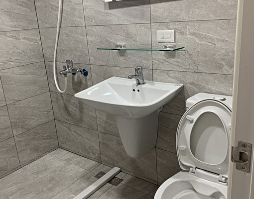 店住合一門口可停車 - Image 9