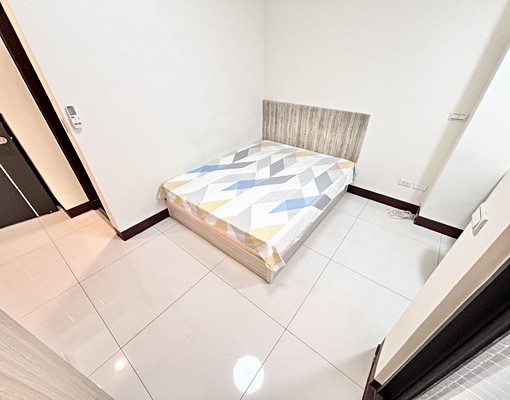 勤益科大✨租屋補助✨陽台獨洗✨機車位✨小資首選 - Image 7