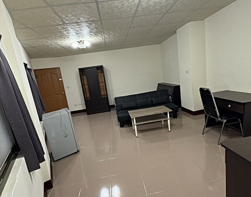 獨立套房|頭份交流道大套房近竹南科園|機能方便|獨洗獨陽 - Image 2