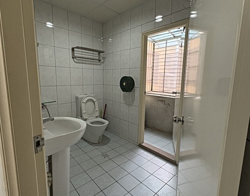 獨立套房|頭份交流道大套房近竹南科園|機能方便|獨洗獨陽 - Image 4