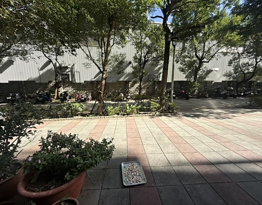 世界盃一樓~倉庫方便 - Image 6