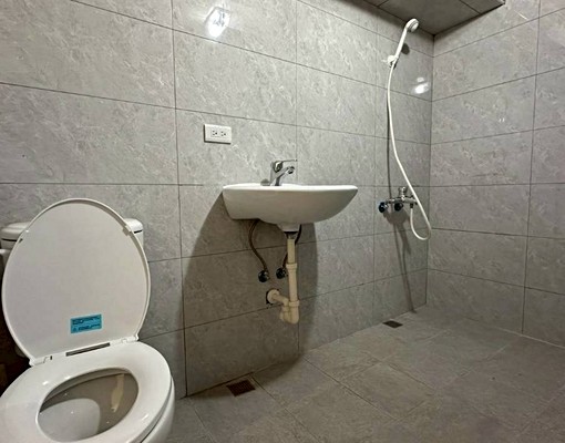 稀有全配大套房|可租補、近車站、有管理員 - Image 6