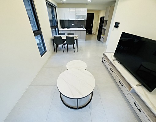 V建築✨稀有兩房兩衛✨傢俱電全配可養寵物!平面車位🚗 - Image 6