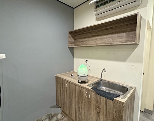 一樓兩房、有陽台、大客廳、寵物友善 - Image 5