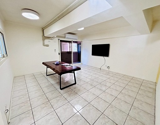 西屯區近市府捷運站3+1房平車大樓 - Image 5