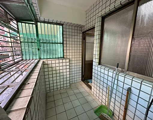 楊梅國中、五楊高架可外籍宿舍可報稅電梯含管正三房 - Image 15