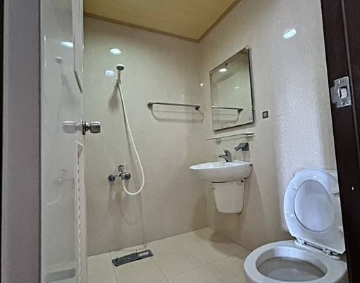 可租補近火車站生活機能便利 - Image 9