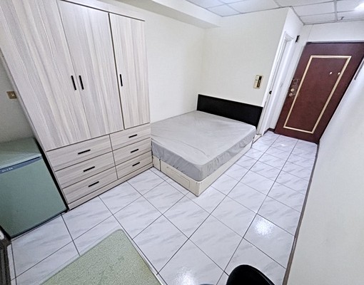 逢甲商圈.生活機能佳/高樓層視野佳/台水電/陽台獨洗 - Image 3