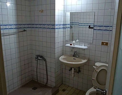 生活機能佳,採光通風一極棒,可以立即入住,要租要快,錯過可惜 - Image 6