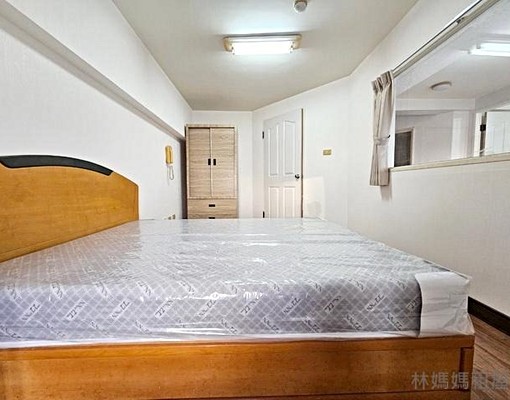 ✨永康中華路商圈✨溫馨電梯3房🏠傢俱全✅採光佳(含機車位) - Image 8