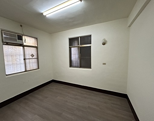 中正國小武廟捷運站旁壹樓寓3房近市場學校 - Image 12