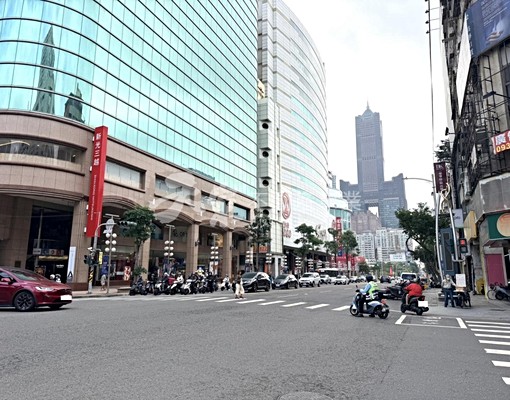 【紅線捷運】三多商圈機能電梯大套房#可租補 - Image 11