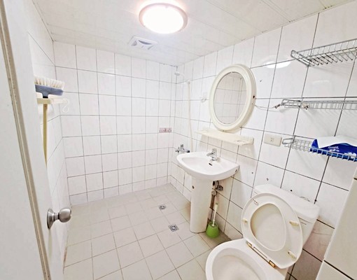 近園區新莊車站旁屋況好樓中樓美3房租金含管理費平面車位 - Image 12