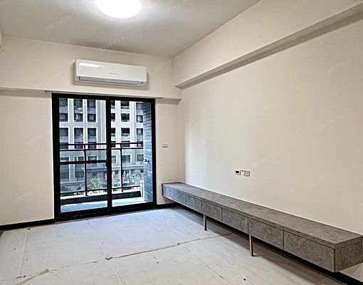 近青埔國小/寵物友善/全新自住規格裝潢/歡迎租補入籍 - Image 2