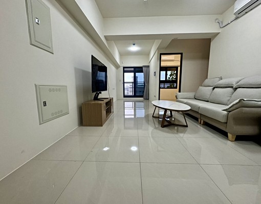 可租補可寵物高大特區崑庭馥御2房平車 - Image 1