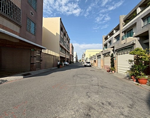 可租補-安中新穎孝親透天 - Image 13