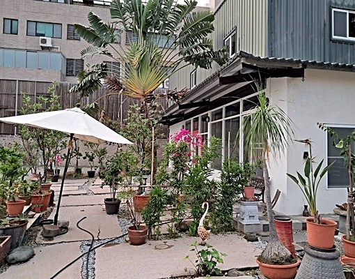 🎨文創基地首選|150坪東區花園小苑|可咖啡廳/工作室 - Image 1