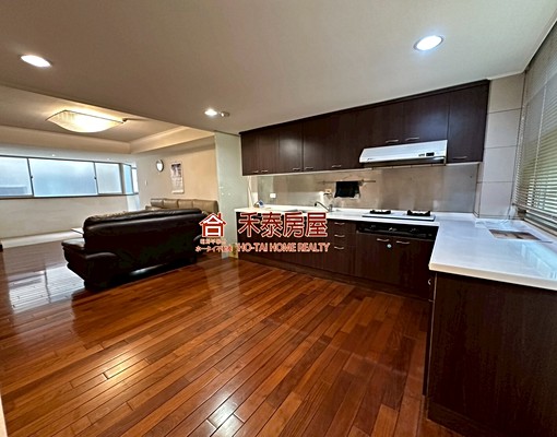 【禾泰正牌外商】七段近美日僑學校,電梯正三房,生活機能強! - Image 4