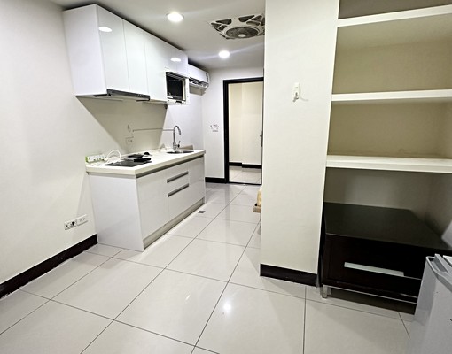 🌈可租補可養寵物.近SOGO商圈電梯大套房🌈 - Image 4