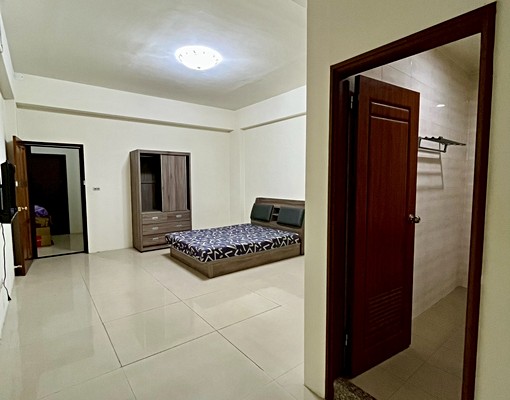 ✨房東超佛電費幫你出✨超大間✨付租金其他全包 - Image 7