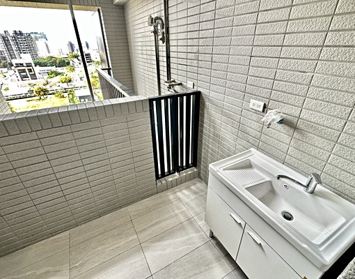 【近洲際漢神|高質感新成屋】含車位管理費|採光爆好|可小寵 - Image 5