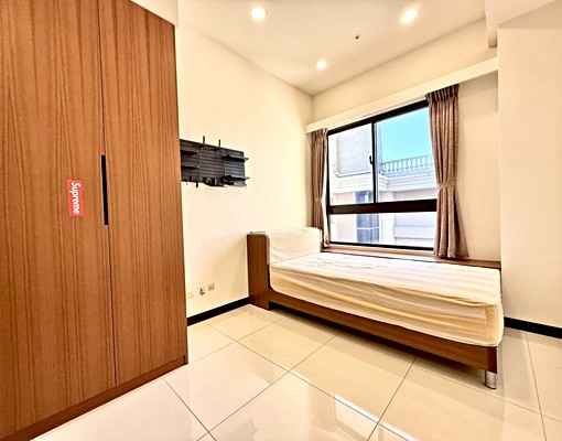 *可租補含管*一卡皮箱即可入住大三房車位 - Image 4