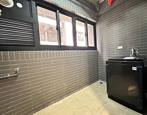 9成新樹孝商圈大兩房平車可乖貓~ - Image 11