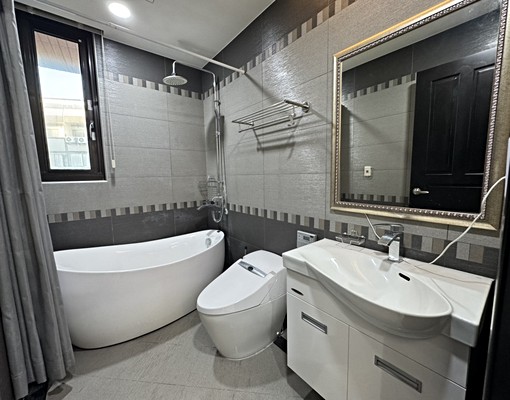 【〃楊梅經典〃大坪數豪華裝潢三房】 - Image 1