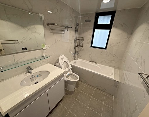 五泰可租補~免仲介費~航空城全新大三房車位 - Image 5