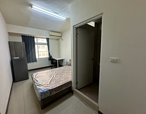 三多sogo旁美套房 - Image 1