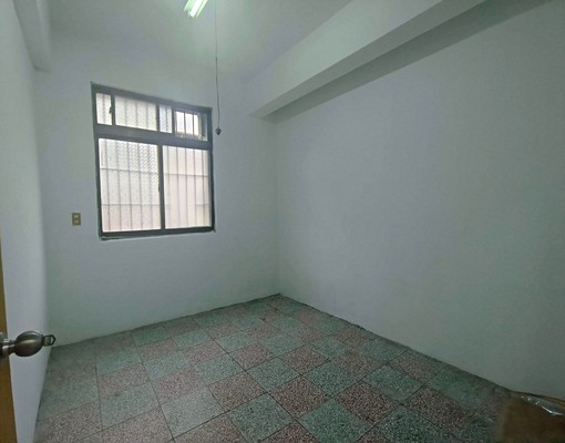 仁愛公園小資三房三樓 - Image 2