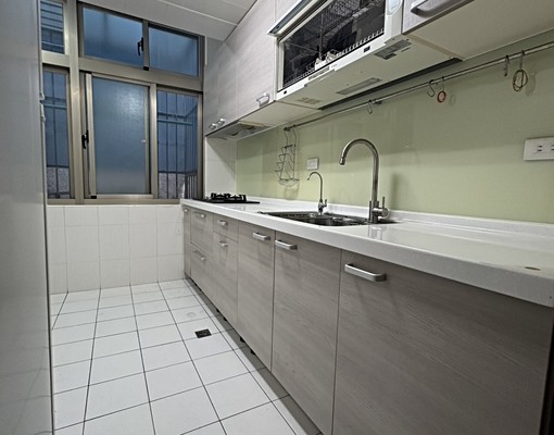 🏡中正紀念堂旁❤️包瓦斯水費🌈可租補❤️可寵可開伙 - Image 7