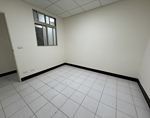 景安邊間好停車一樓 - Image 6