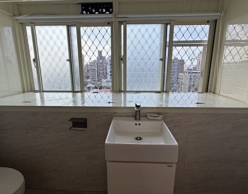 ★超值電梯2房2衛有裝潢★可租補可寵可伙★有對外窗★非分租 - Image 5