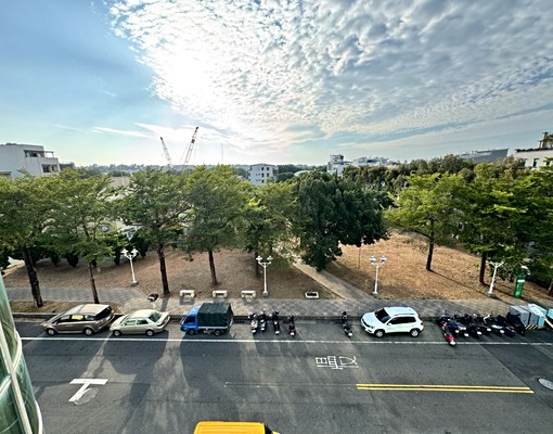 🌅日落靜謐綠意首排🌊!安平高質感景觀套房,即刻拎包入住 - Image 14