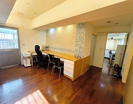 ✨可租補✨南區中山醫質感大三房平車 - Image 4