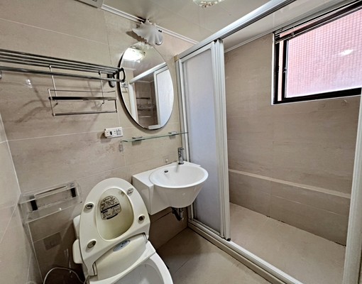 水湳市場中央公園衛道💖可租補戶籍超大空間五房💖寵可談 - Image 13