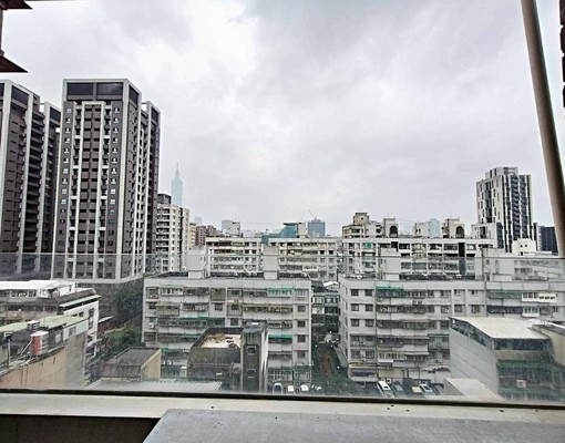 中崙市場商圈🏡魔術大空間可租補附游泳池美房 - Image 2